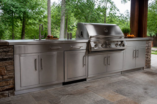 Stainless Steel Outdoor Cabinet Durability: What Actually Lasts